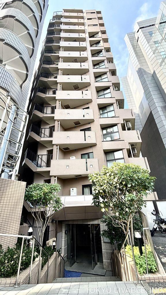 2DK+S apartment in Meguro Ward, Tokyo - Photo 1