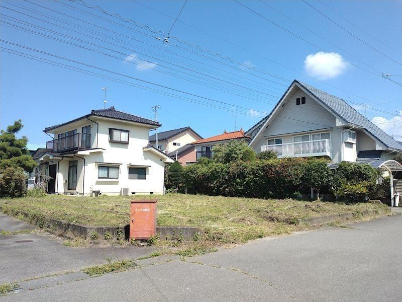 247 m² land in Saku, Nagano - Photo 1