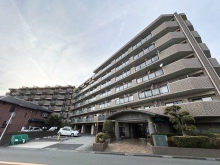 2LDK+S apartment in Numazu, Shizuoka - Photo 1