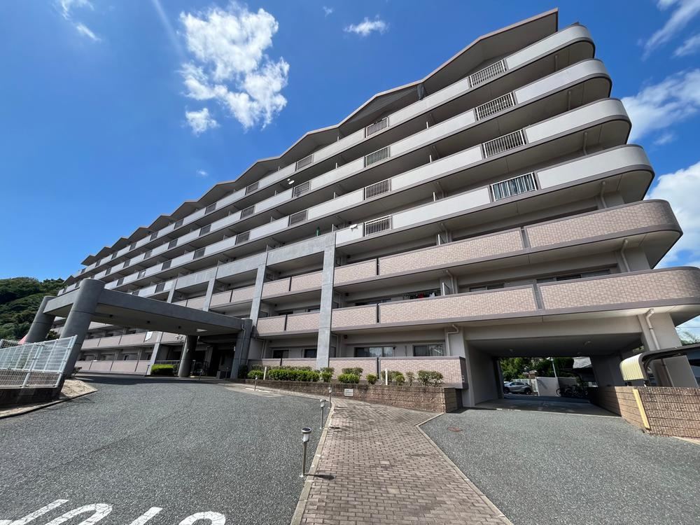 2LDK+S apartment in Itoshima, Fukuoka - Photo 1