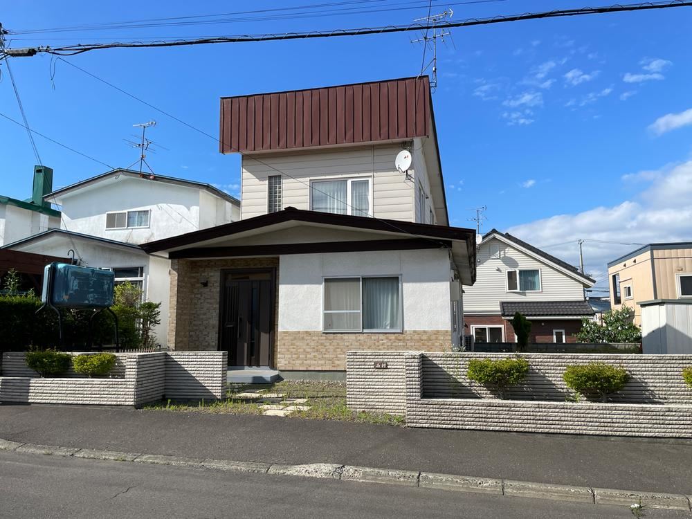 4LDK house in Kiyota Ward, Sapporo, Hokkaido - Photo 1