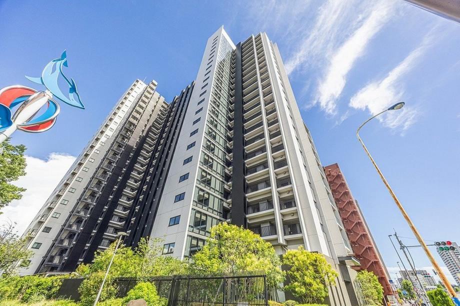 3LDK apartment in Shinagawa Ward, Tokyo - Photo 1
