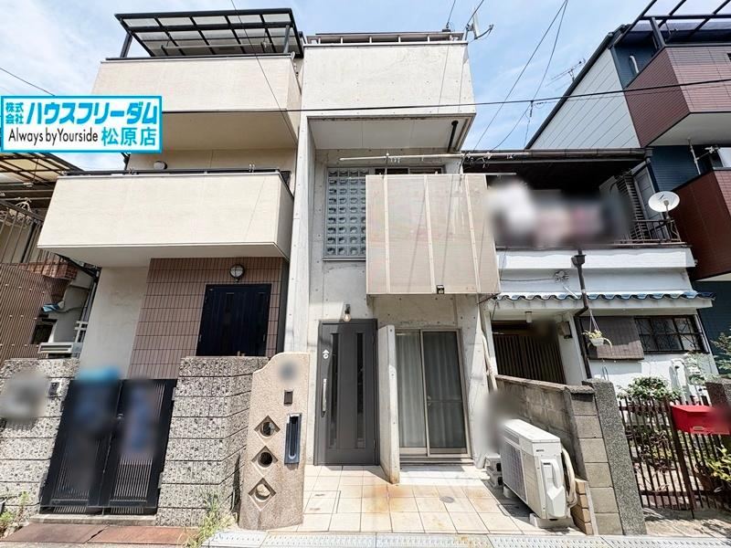 3DK house in Kita Ward, Sakai, Osaka - Photo 1