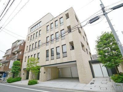 2LDK apartment in Setagaya Ward, Tokyo - Photo 1