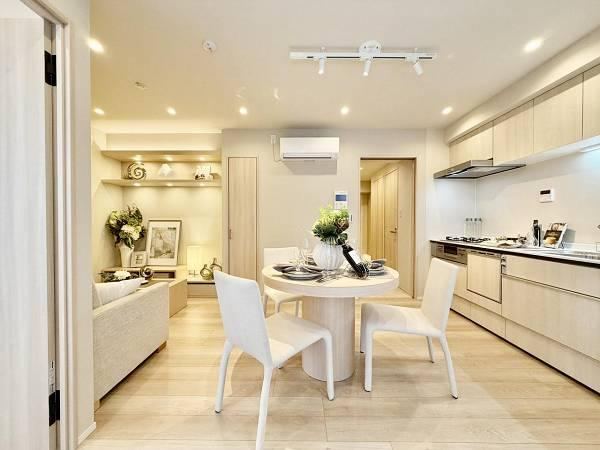 1LDK+S apartment in Chuo Ward, Tokyo - Photo 1