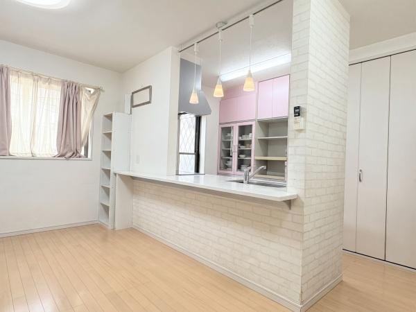 4LDK house in Hirano Ward, Osaka - Photo 1