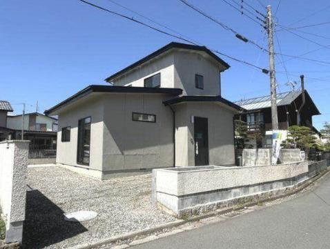 3LDK house in Kai, Yamanashi - Photo 1