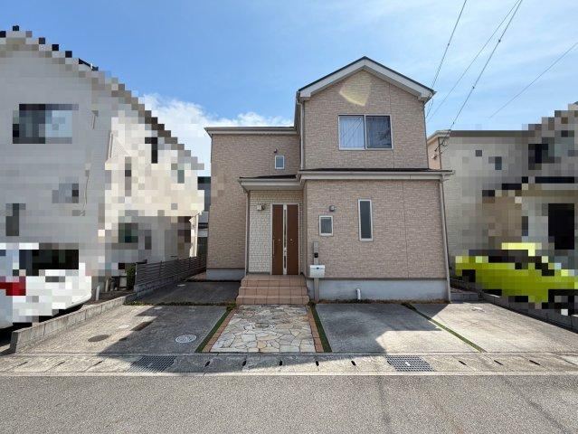 4LDK house in Himeji, Hyogo - Photo 1