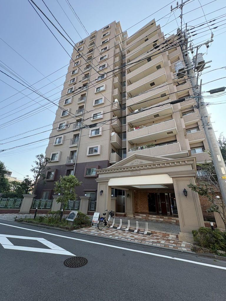 3LDK apartment in Kawaguchi, Saitama - Photo 1