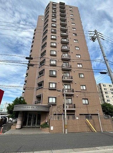 3LDK apartment in Mizuho Ward, Nagoya, Aichi - Photo 1