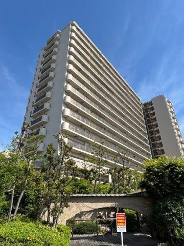 3LDK apartment in Joto Ward, Osaka - Photo 1