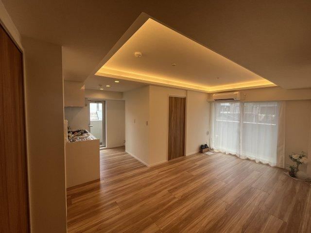 3LDK apartment in Toshima Ward, Tokyo - Photo 1