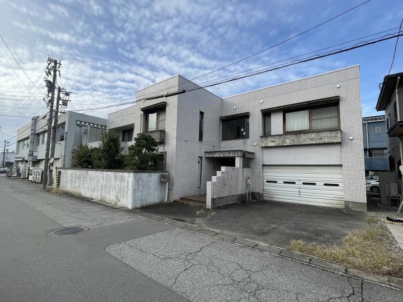 314 m² land in Toyama, Toyama - Photo 1