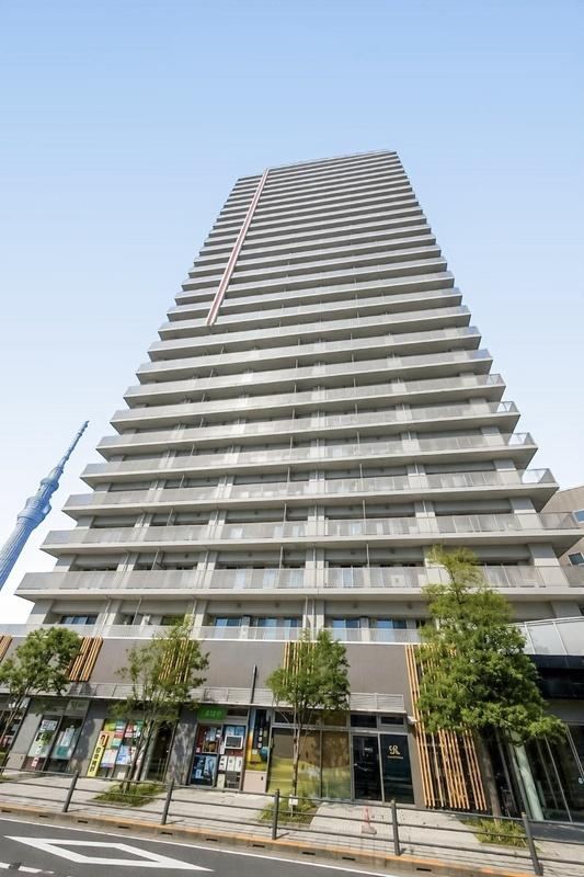 2LDK apartment in Sumida Ward, Tokyo - Photo 1