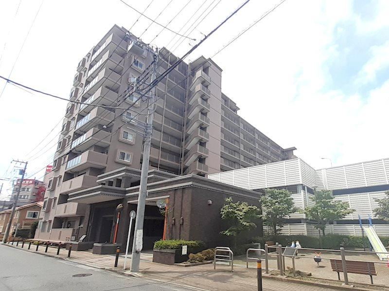 3LDK apartment in Midori Ward, Sagamihara, Kanagawa - Photo 1