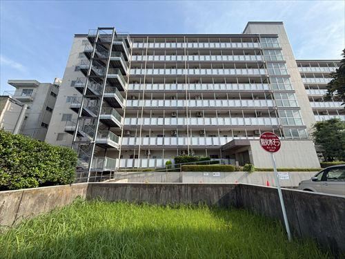 3LDK apartment in Yamato, Kanagawa - Photo 1