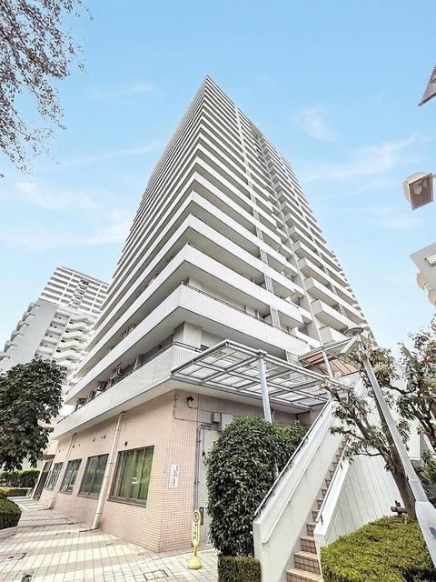 3LDK apartment in Kawaguchi, Saitama - Photo 1
