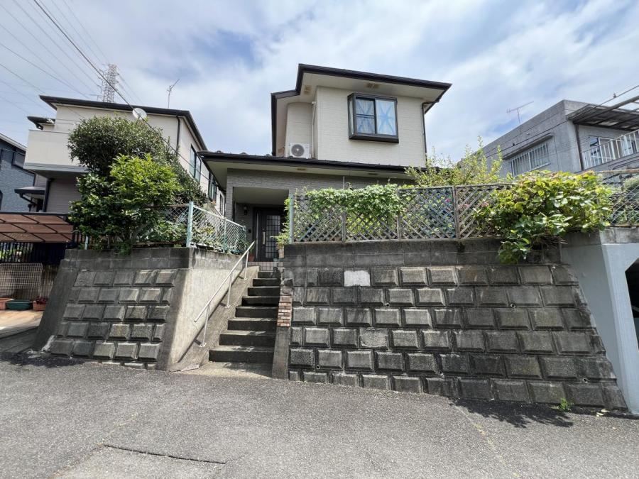 4LDK house in Atsugi, Kanagawa - Photo 1