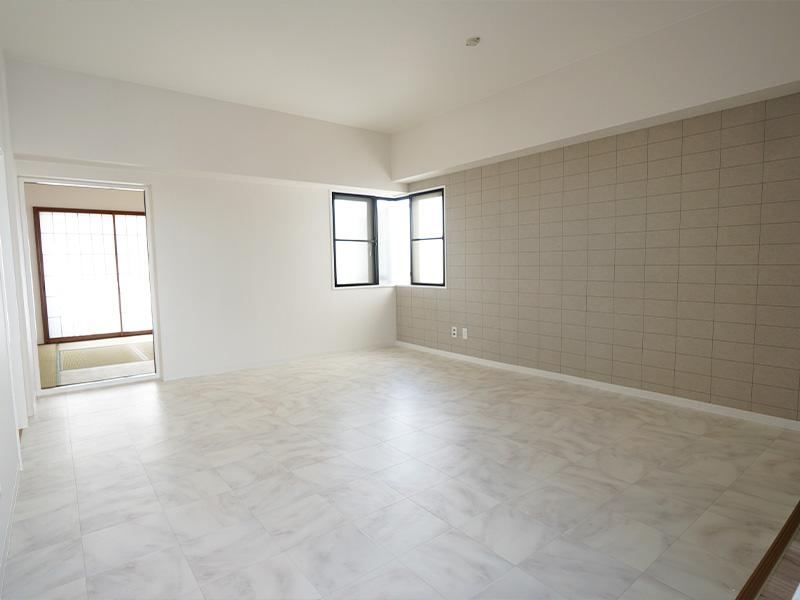 3LDK apartment in Nishi Ward, Sakai, Osaka - Photo 1