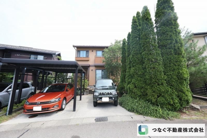 5LDK house in Kanazawa, Ishikawa - Photo 1