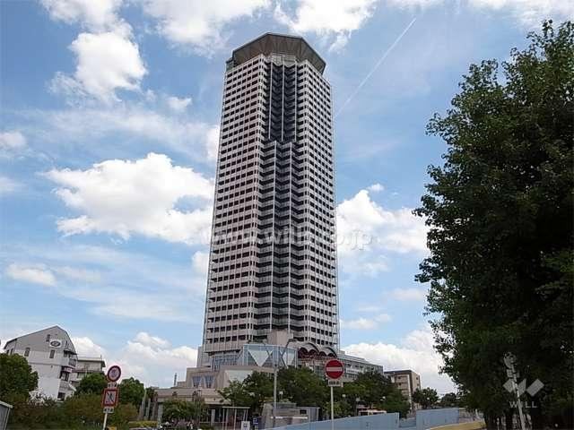 3LDK apartment in Suita, Osaka - Photo 1