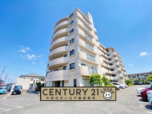 4LDK apartment in Anjo, Aichi - Photo 1