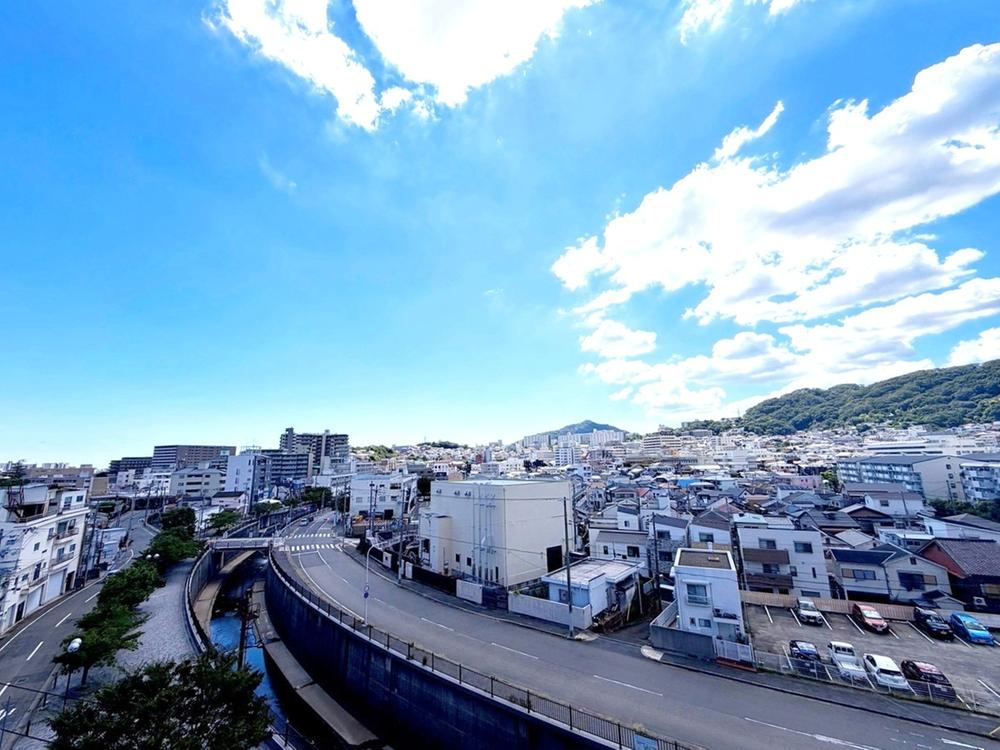 1LDK apartment in Hyogo Ward, Kobe, Hyogo - Photo 1