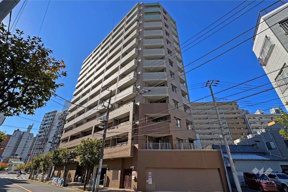 2LDK+S apartment in Taito Ward, Tokyo - Photo 1