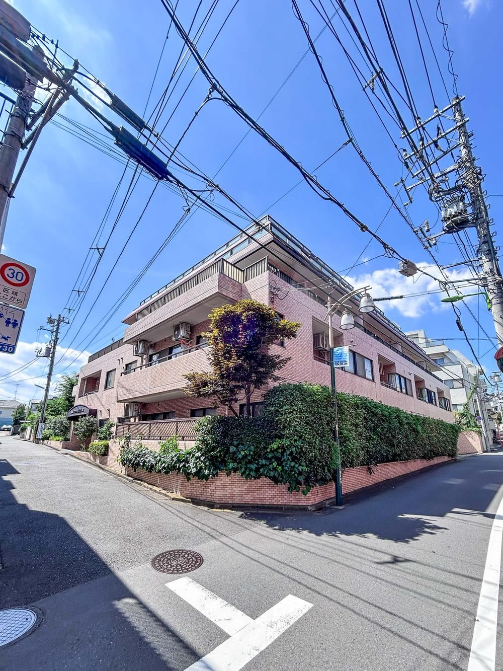 3LDK apartment in Setagaya Ward, Tokyo - Photo 1