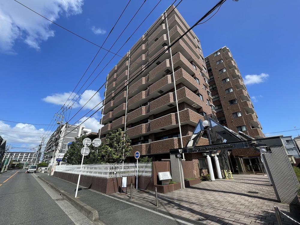 3LDK apartment in Kawaguchi, Saitama - Photo 1