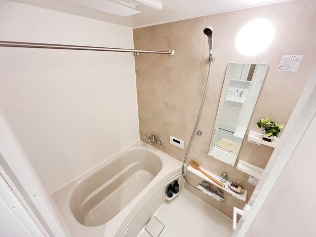 3LDK apartment in Nishiyodogawa Ward, Osaka - Photo 1