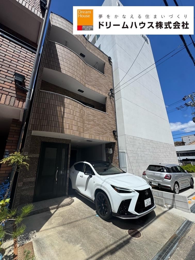 4LDK house in Higashiosaka, Osaka - Photo 1