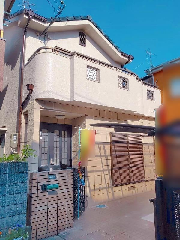 4LDK house in Katano, Osaka - Photo 1