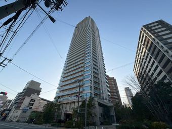 3LDK apartment in Tennoji Ward