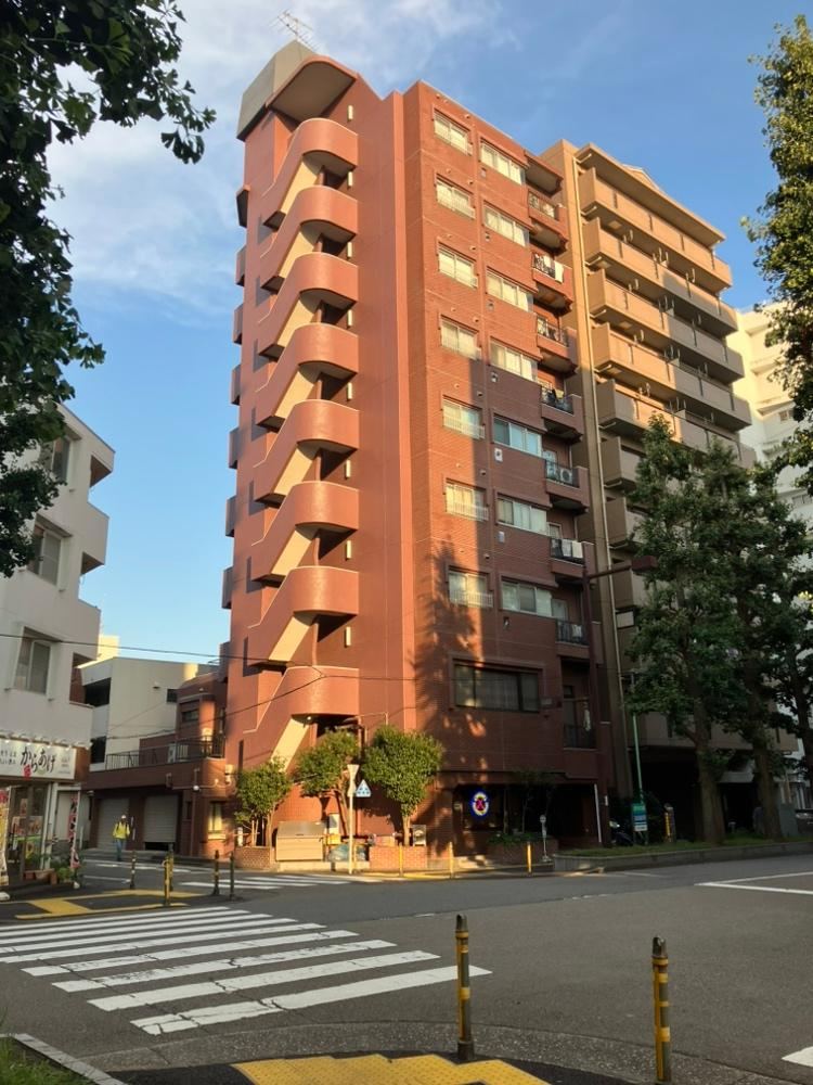 2LDK apartment in Fuchu, Tokyo - Photo 1