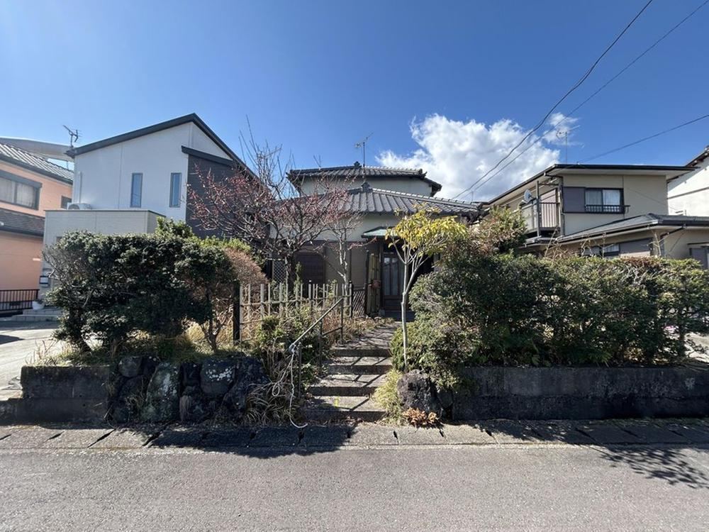 5DK house in Fuji, Shizuoka - Photo 1