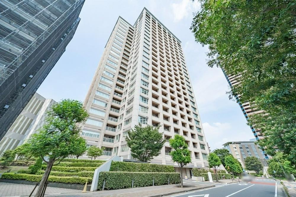 2LDK apartment in Kashiwa, Chiba - Photo 1