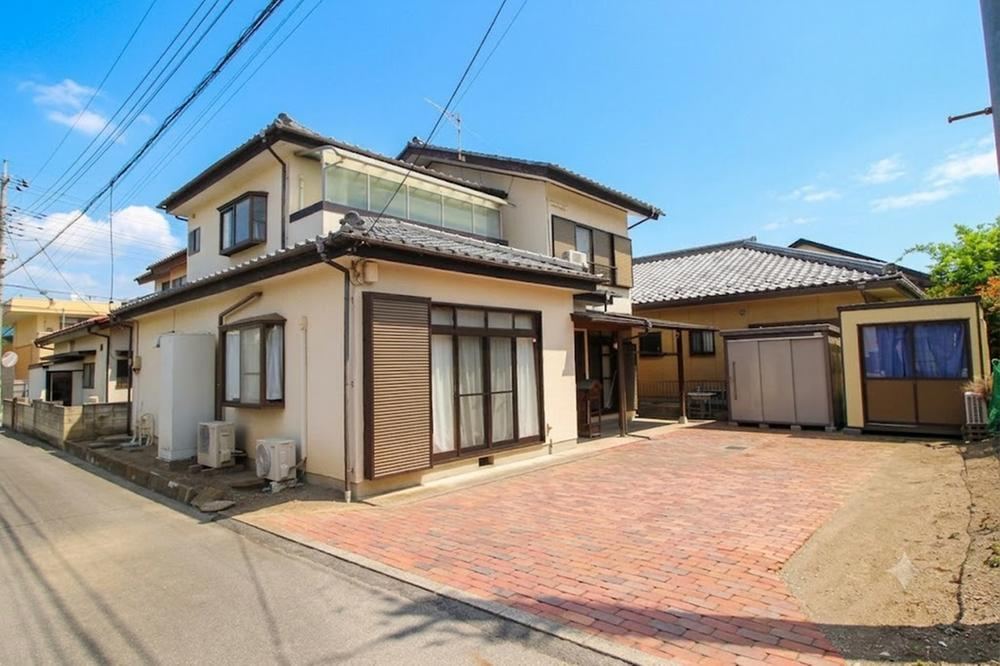 5LDK house in Takasaki, Gunma - Photo 1