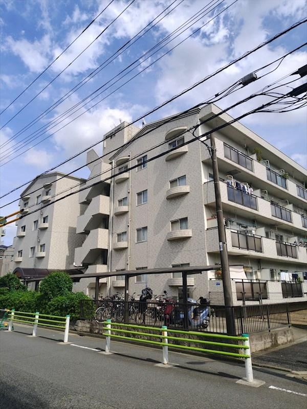 1LDK apartment in Katsushika Ward, Tokyo - Photo 1