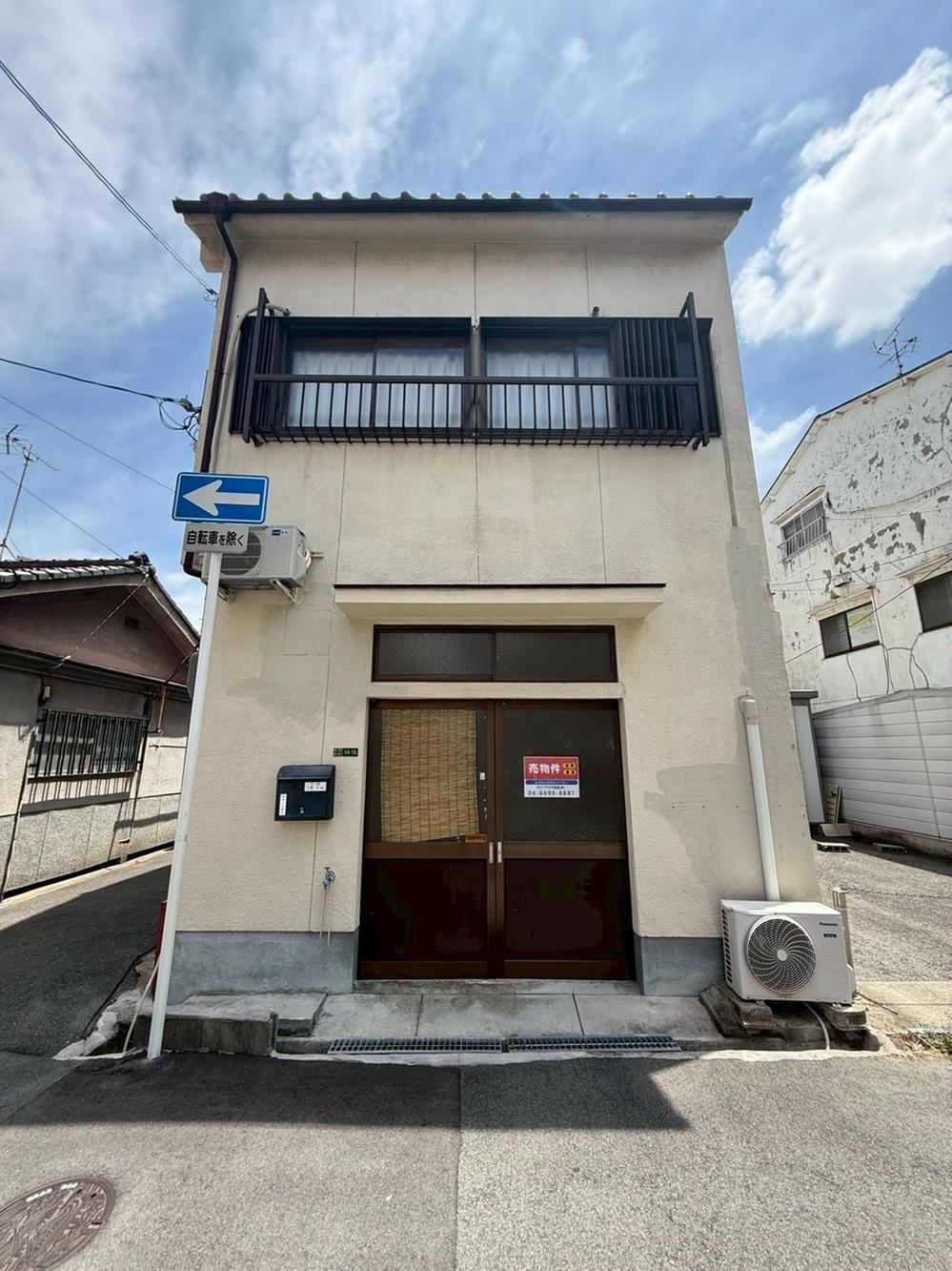4LDK house in Ino Ward, Osaka - Photo 1