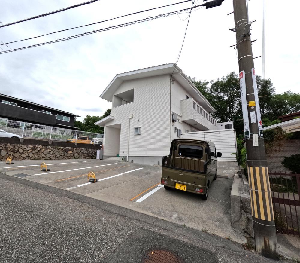 4LDK house in Takarazuka, Hyogo - Photo 1