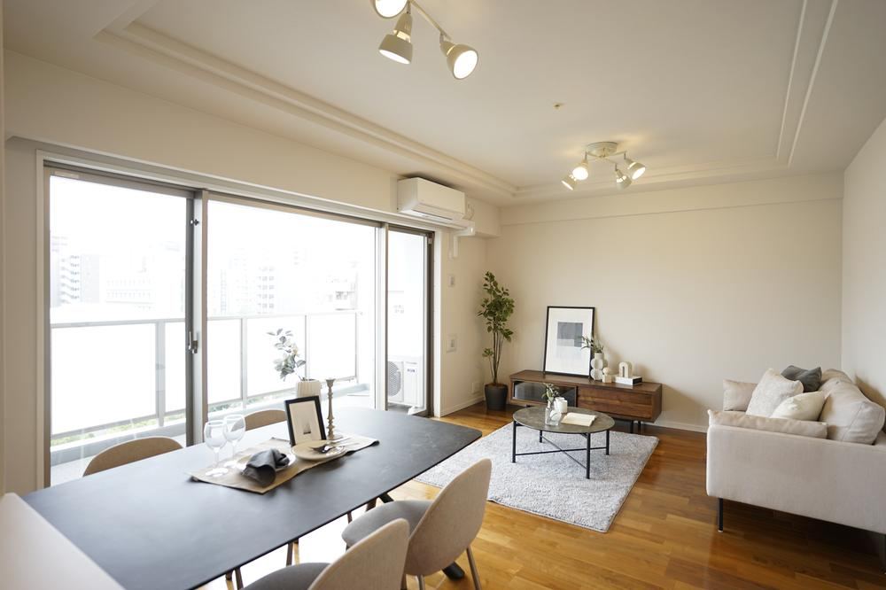2LDK apartment in Tennoji Ward, Osaka - Photo 1