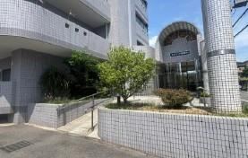 2LDK apartment in Hirano Ward, Osaka - Photo 1