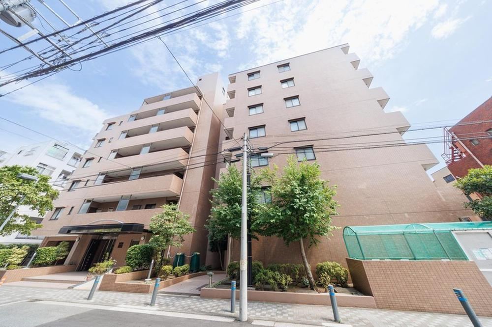 3LDK apartment in Minami Ward, Yokohama, Kanagawa - Photo 1