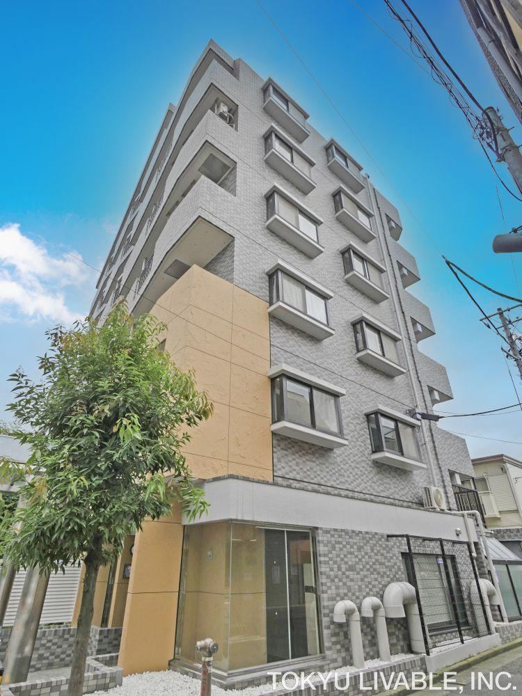 1LDK apartment in Setagaya Ward, Tokyo - Photo 1