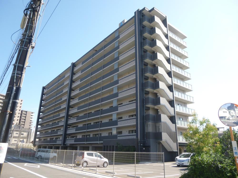 2LDK apartment in Kudamatsu, Yamaguchi - Photo 1