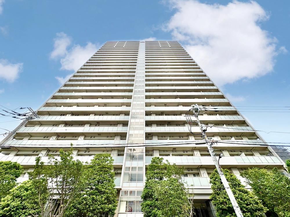 2LDK apartment in Nerima Ward, Tokyo - Photo 1