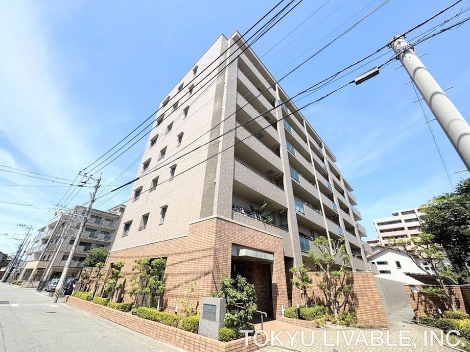 3LDK apartment in Sawara Ward, Fukuoka - Photo 1