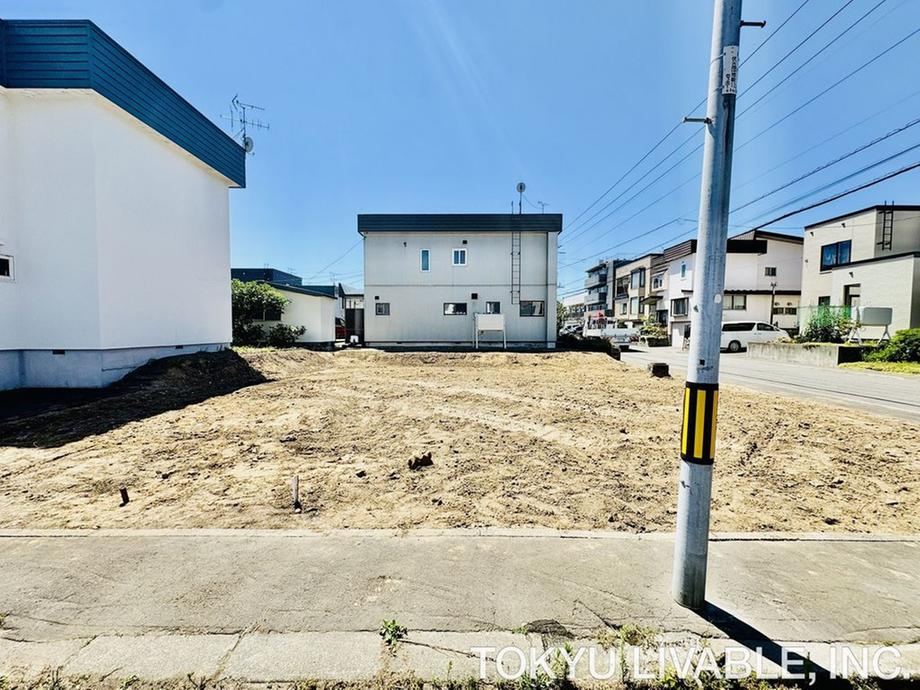 212 m² land in Higashi Ward, Sapporo, Hokkaido - Photo 1