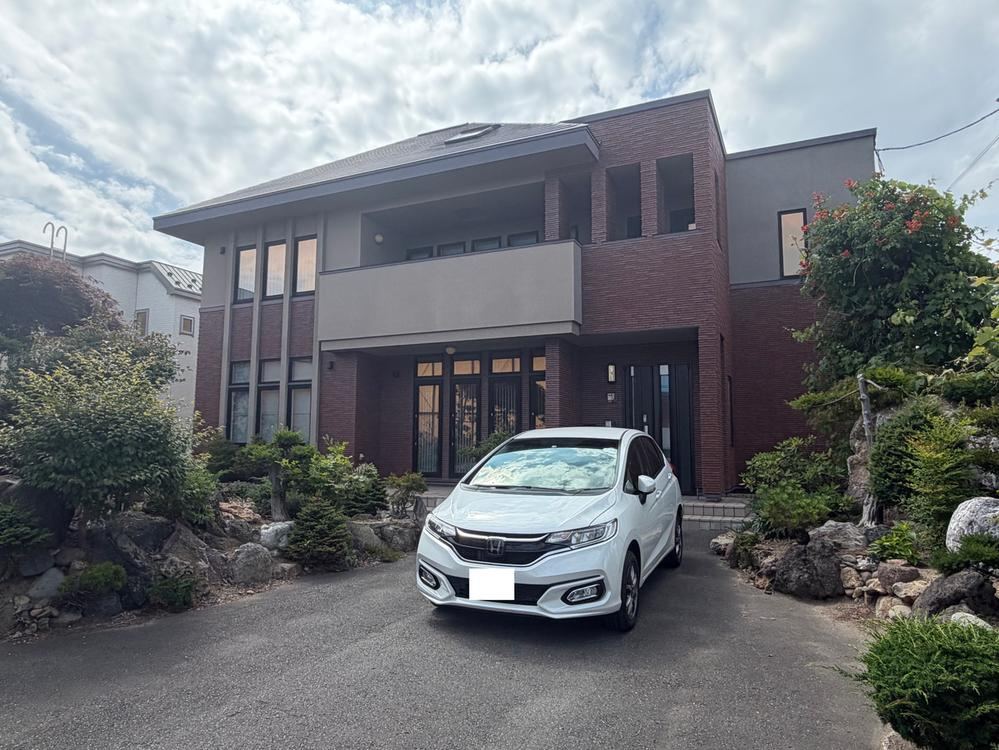 5LDK+S house in Higashi Ward, Sapporo, Hokkaido - Photo 1